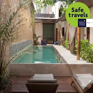 5* Hotel Ya'ax Boutique
